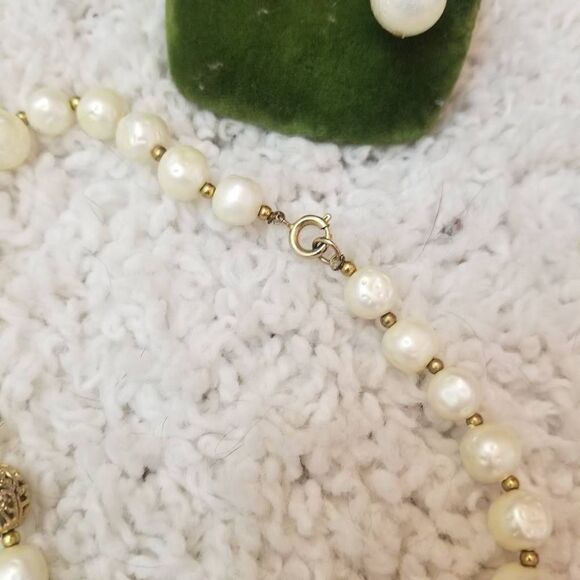 Vintage Costume Pearl Necklace Earring Set - Picture 5 of 8